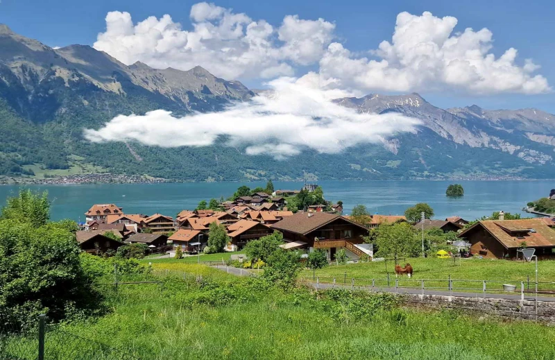 Tour Châu Âu chất lượng Ý – Vatican – Thuỵ Sĩ – Pháp tặng vé vào trong cung điện Versailles Pháp